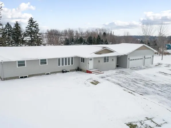 14835 Falk Ave, Northfield, MN 55057