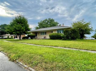 1054 Woodstock Ave, Tonawanda, NY 14150
