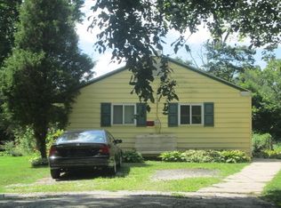 40 Russell Rd, Phoenixville, PA 19460