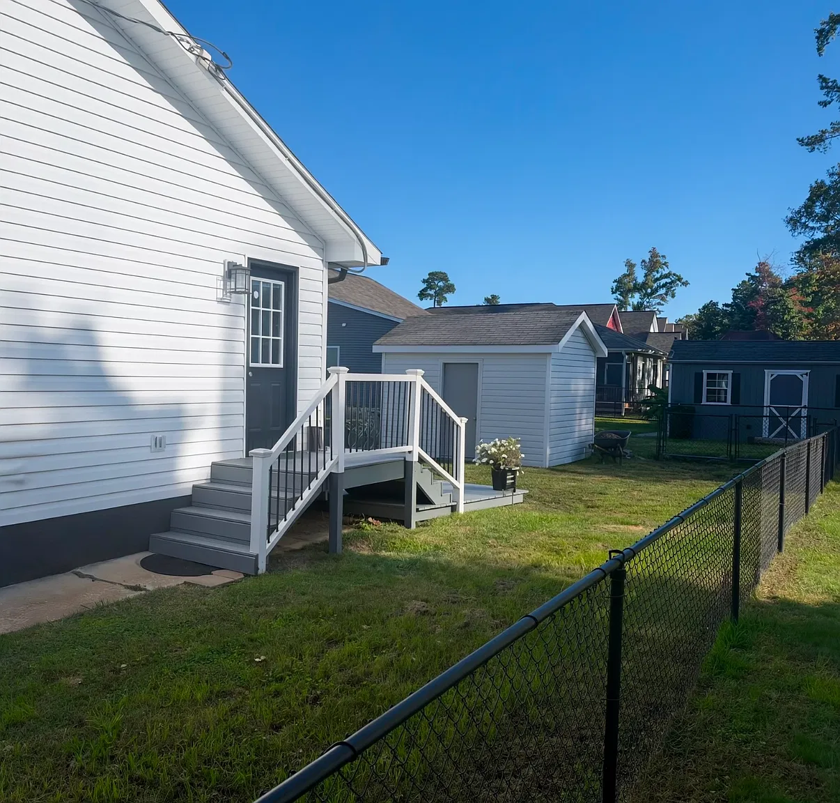 3 bed, 1022 sqft, $2,000 — Photo 3