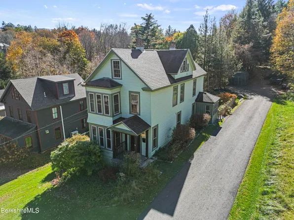 1205 Main St, Williamstown, MA 01267