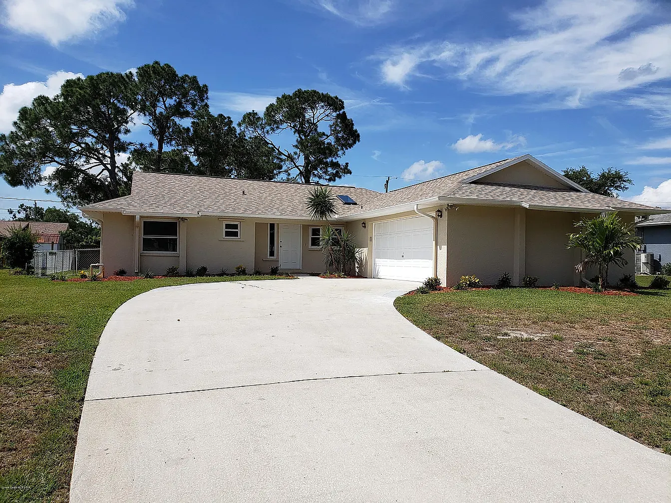 3 bed, 1504 sqft, $2,500 — Photo 2