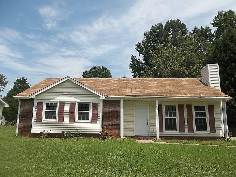 1st image of 2522 Dion Ave