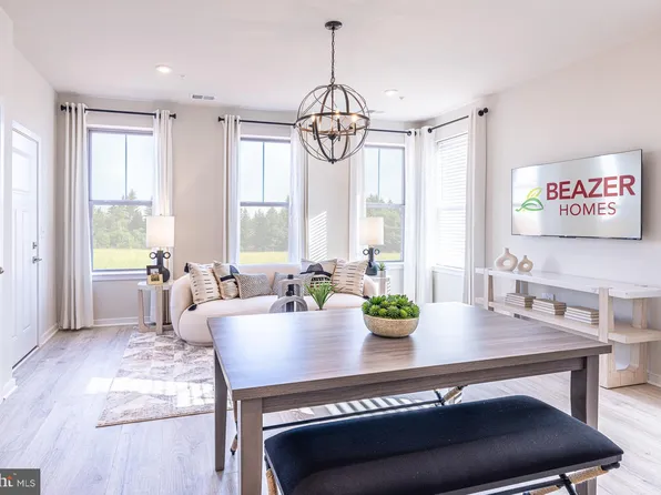 45940 Raven Ter, Sterling, VA 20165