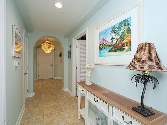 116 19th Ave N Unit 403-4