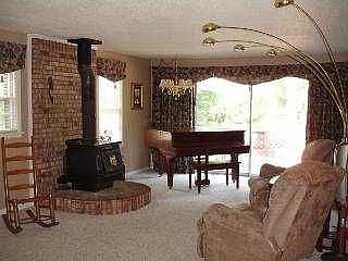 2nd image of 6038 Bonsels Pkwy
