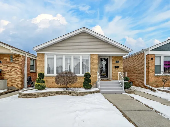 5723 S Melvina Ave, Chicago, IL 60638