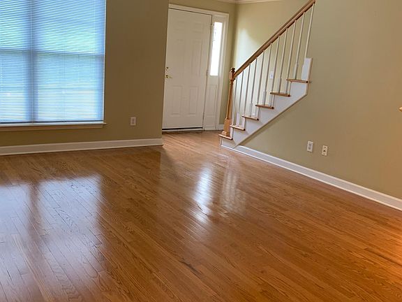 4th image of 1612 Brentwood Pointe #1612