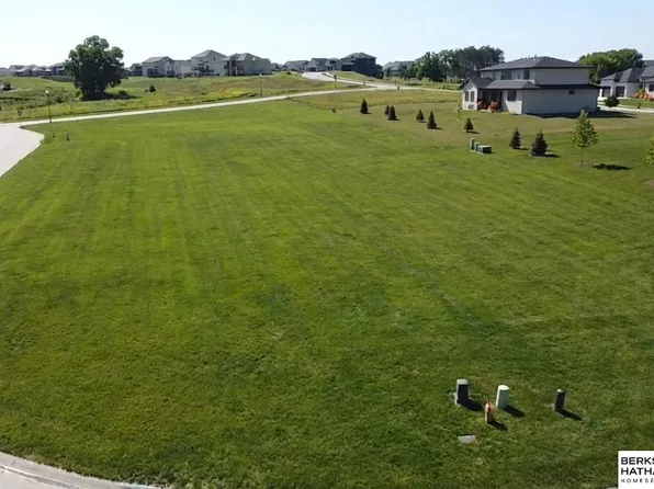 1 Hidden Hollow Replat #3, Elkhorn, NE 68022