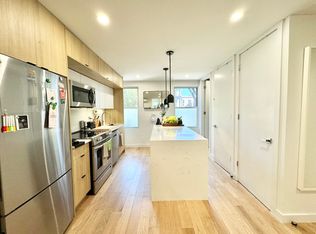 199 N 6th St APT 4, Brooklyn, NY 11211