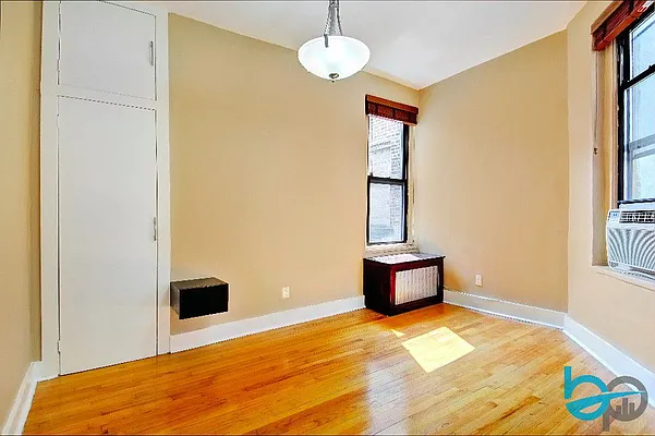Rented by Botensten Properties International | media 8