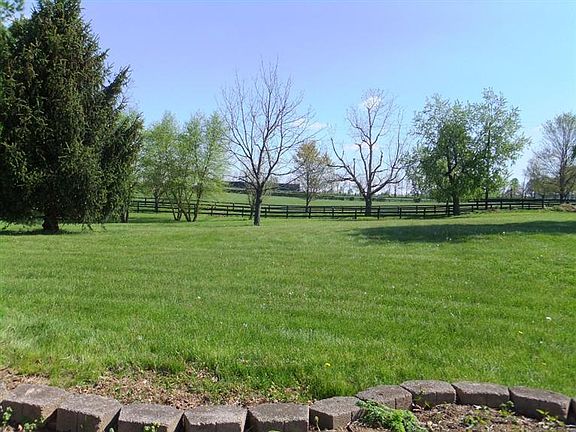 2nd image of 2449 Carnegie Ln