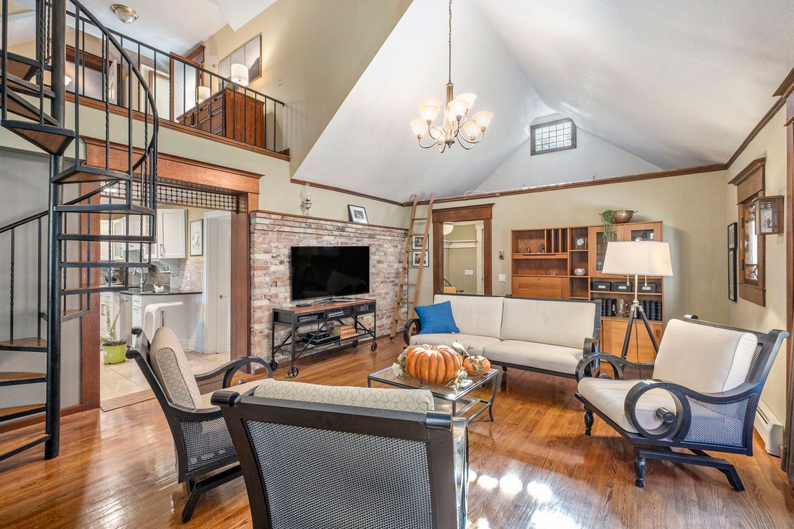 next background image