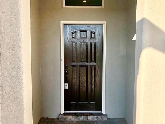 2nd image of 894 Cedar Park Ave