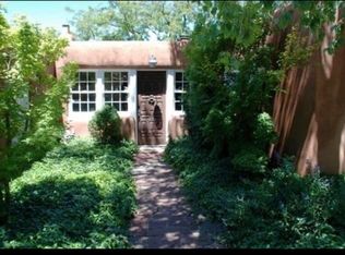 1005 Camino San Acacio, Santa Fe, NM 87505