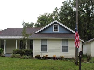 151 Church St, Geneva, FL 32732