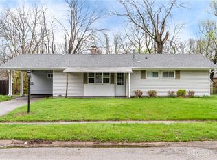 426 Darnell Dr, Dayton, OH 45431