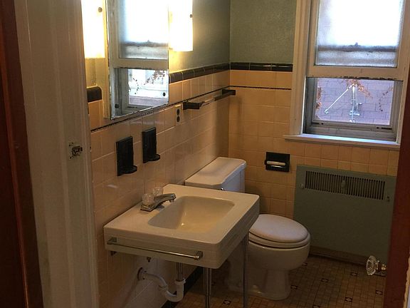 5th image of 3253 N 46th St