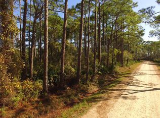 67 Lake View Dr, Panacea, FL 32346