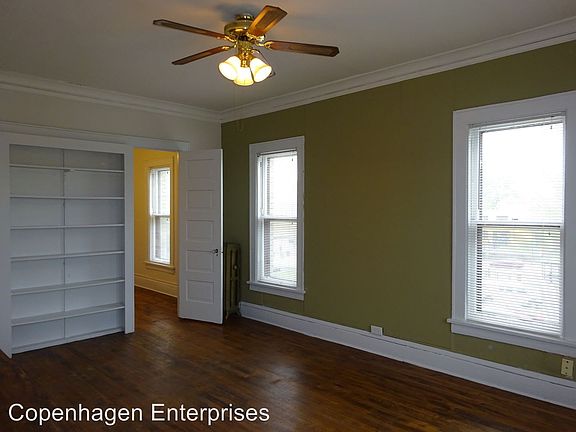 3rd image of 14 Oak Grove St APT 302