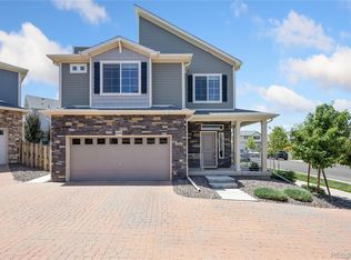26288 E Maple Dr, Aurora, CO 80018