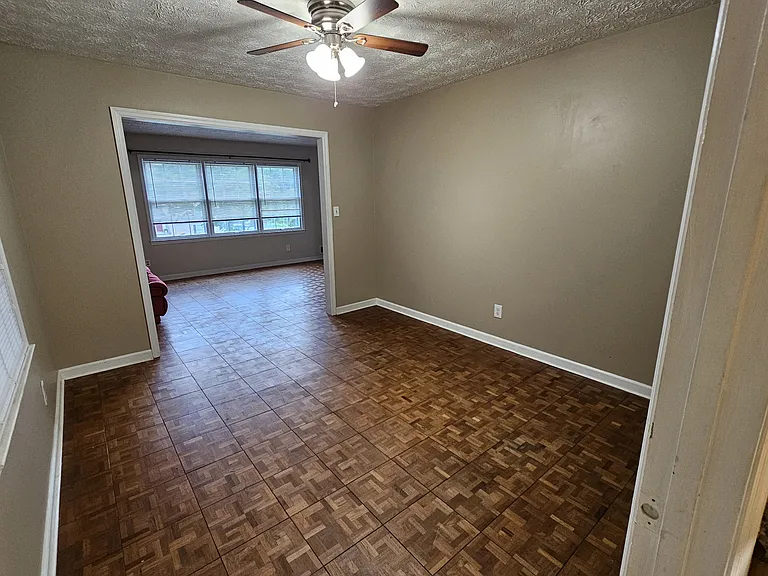 3460 Hickory Crest Dr NW — Photo 3