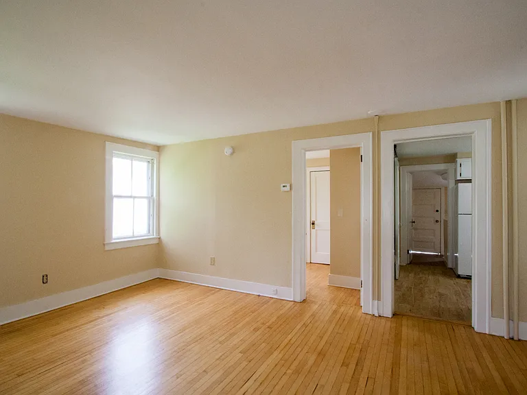 508 S Union St — Photo 9