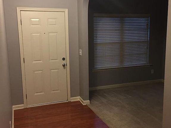 3rd image of 1220 Scenic View Trce