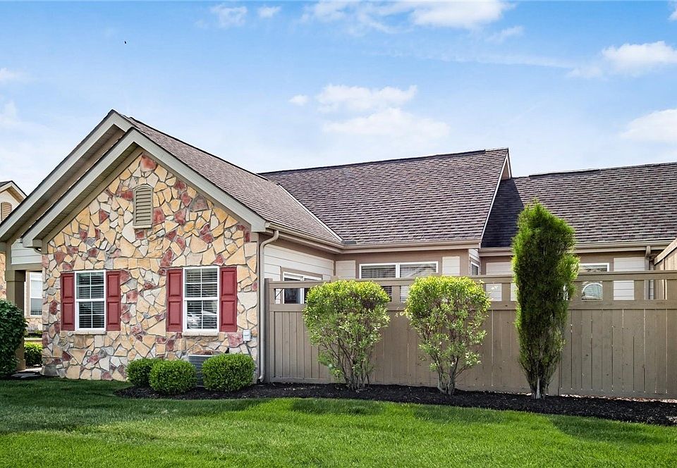 1st image of 5333 W Sheffield Cir