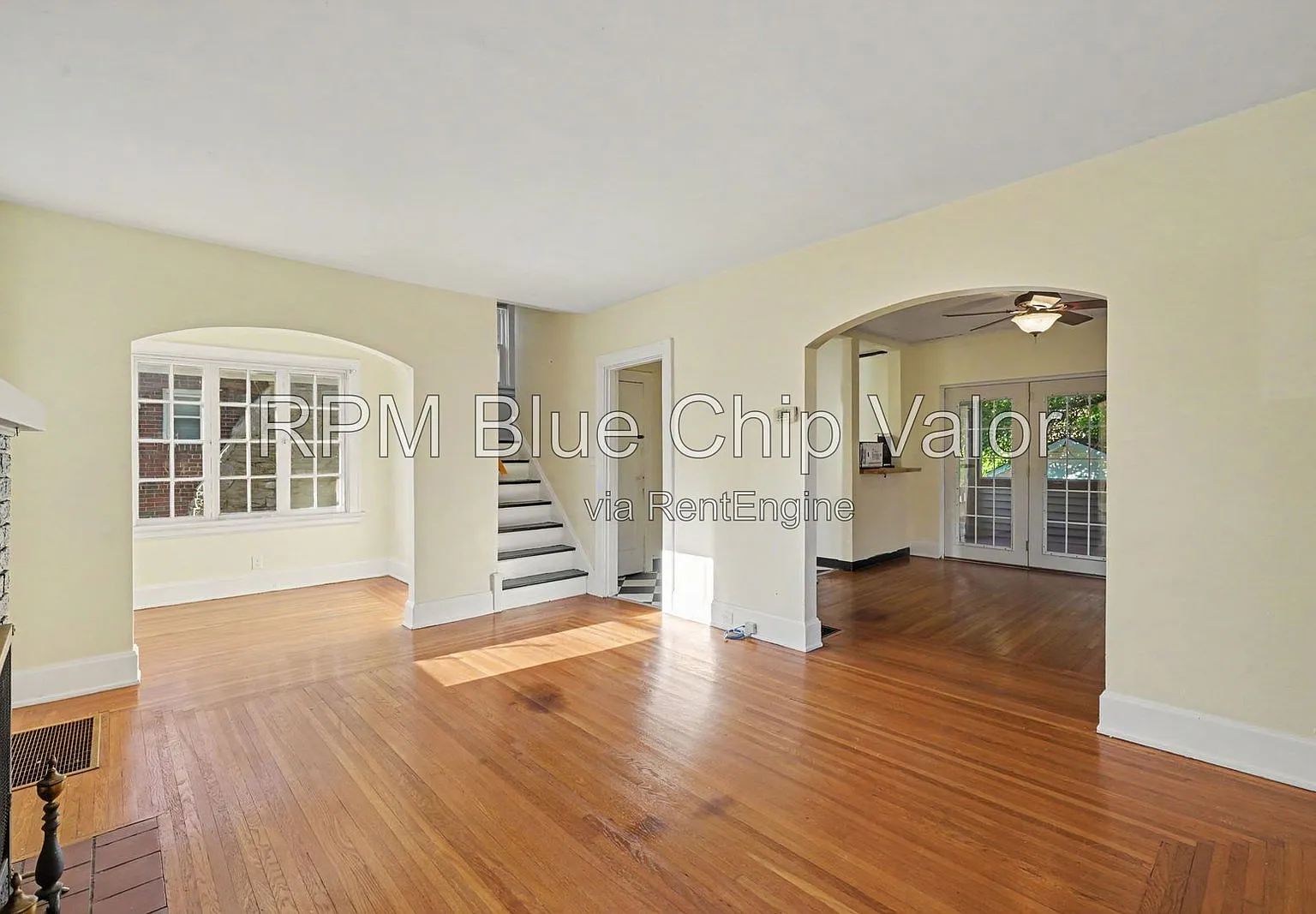2 bed, 1.0 bath, $1,495 — Photo 3