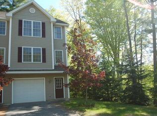 17 Split Rock Dr, Rochester, NH 03839