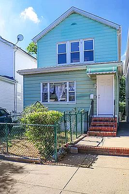 3rd image of 2642 93rd St