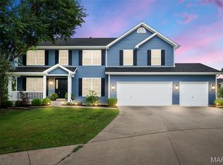 806 Linville Ct, Wentzville, MO 63385