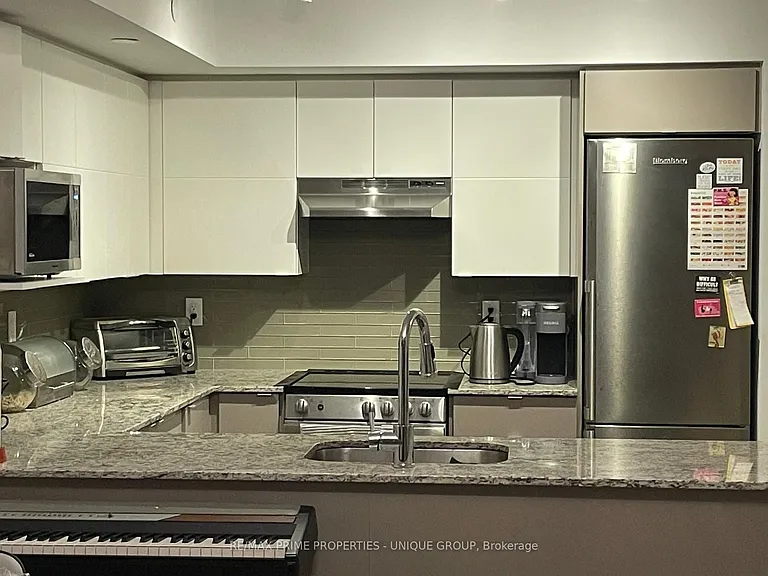 116 Varna Dr — Photo 4