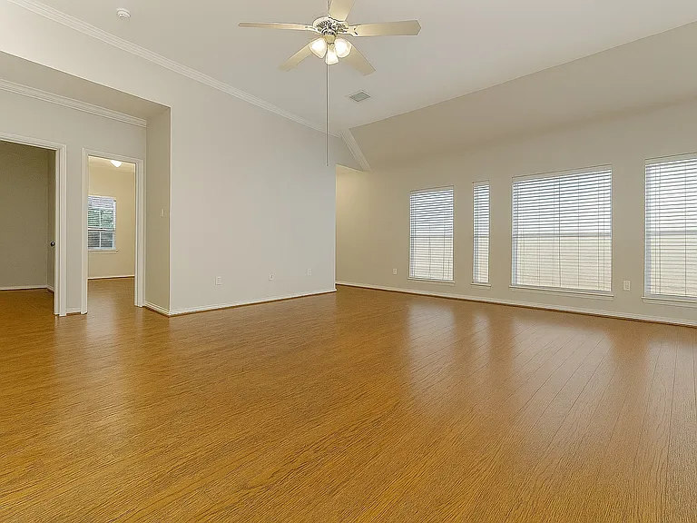 7604 Janak Dr — Photo 13
