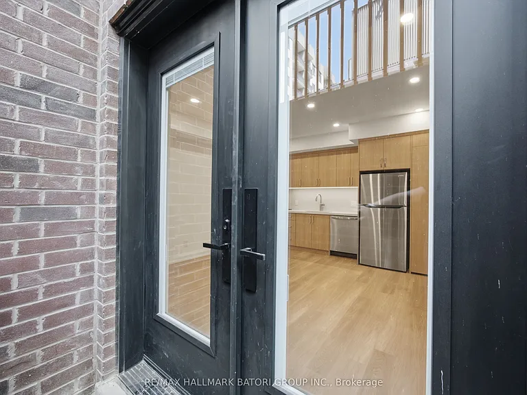 56 Camberwell Rd #5 — Photo 2