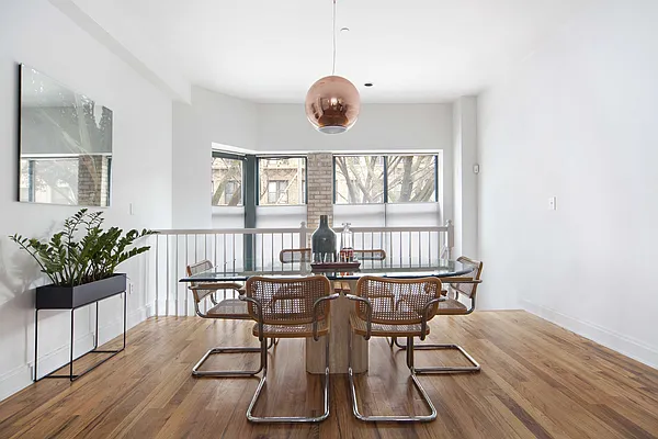 Rented by Compass | media 9