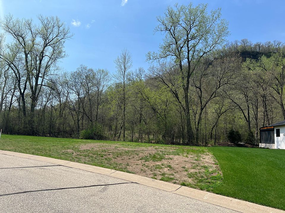 1st image of 317 Grand Dr