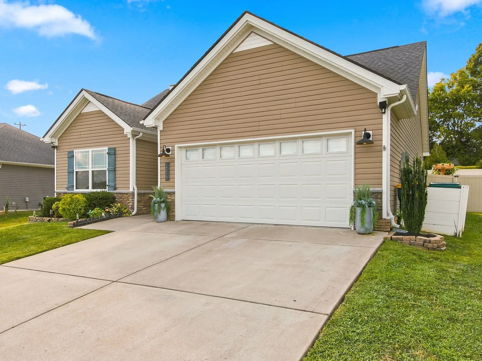 345 Turney Lane - 1 — Photo 4