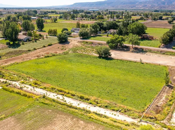 1338 M 1/2 Rd, Loma, CO 81524