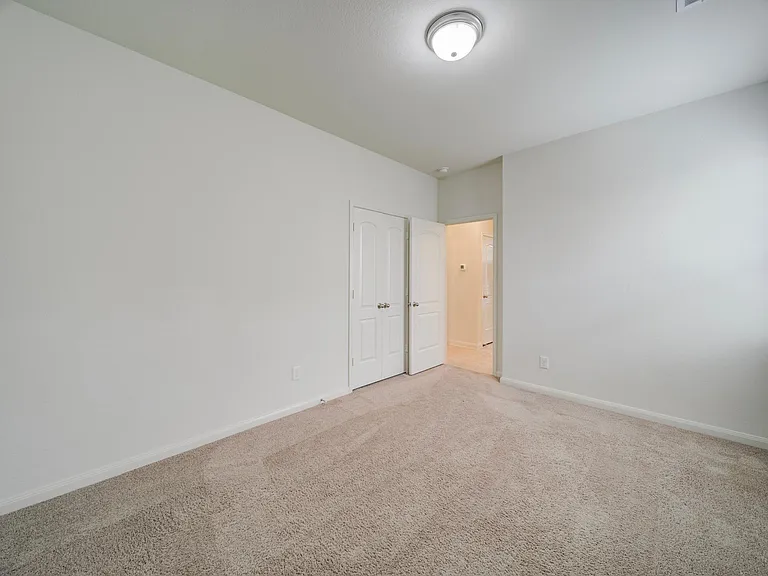 4517 Shy Creek Ln — Photo 22