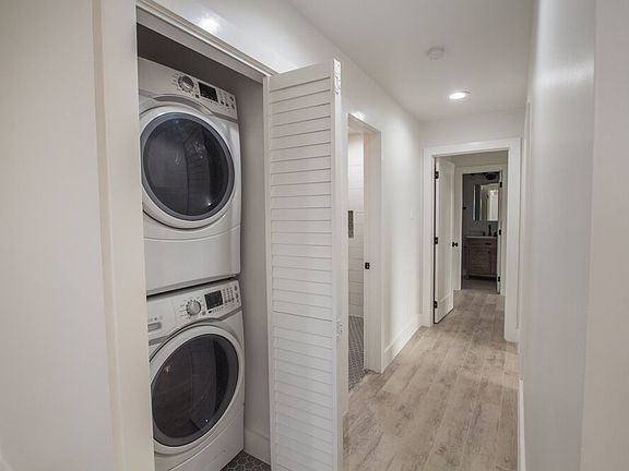 4th image of 4407 Cole Ave APT F