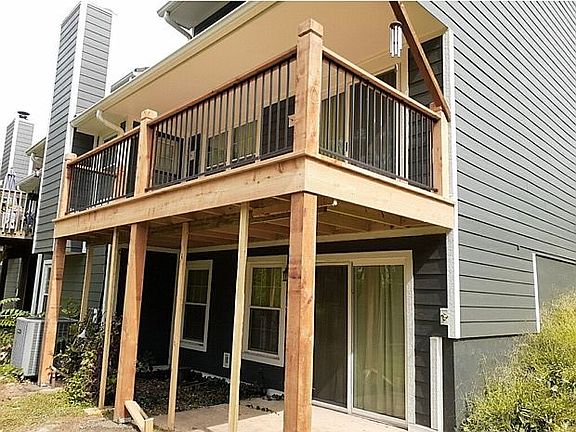 2nd image of 297 NE Bayview Dr
