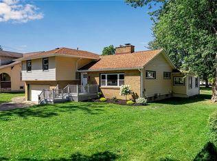 4948 Clifton Pkwy, Hamburg, NY 14075