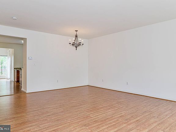 3rd image of 7810 Seth Hampton Dr