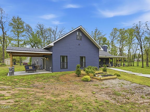 3rd image of 7171 Carver Rd