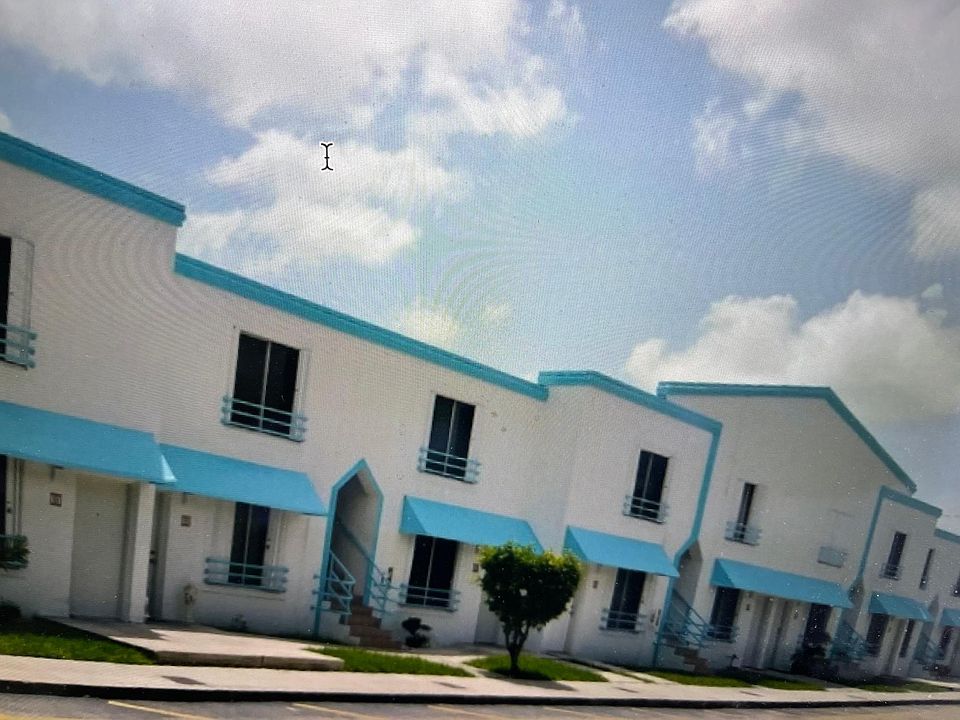1st image of 7999 NW 7th St #110