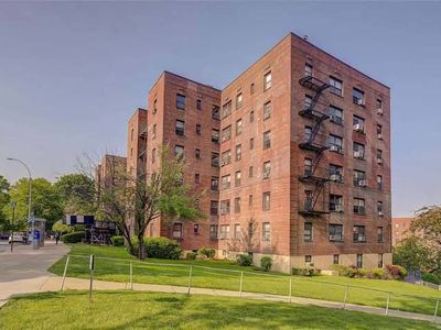 2610 Union St APT 5F, Queens, NY, 11354