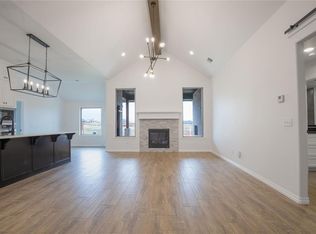 9304 NW 88th St, Yukon, OK 73099