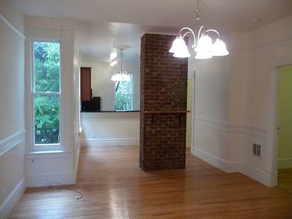 2nd image of 1426 Guerrero St APT D